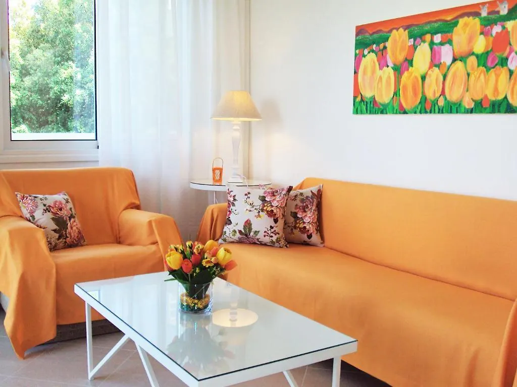 אגיה טריאדה Villa Kiza Apartments  אגיה טריאדה
