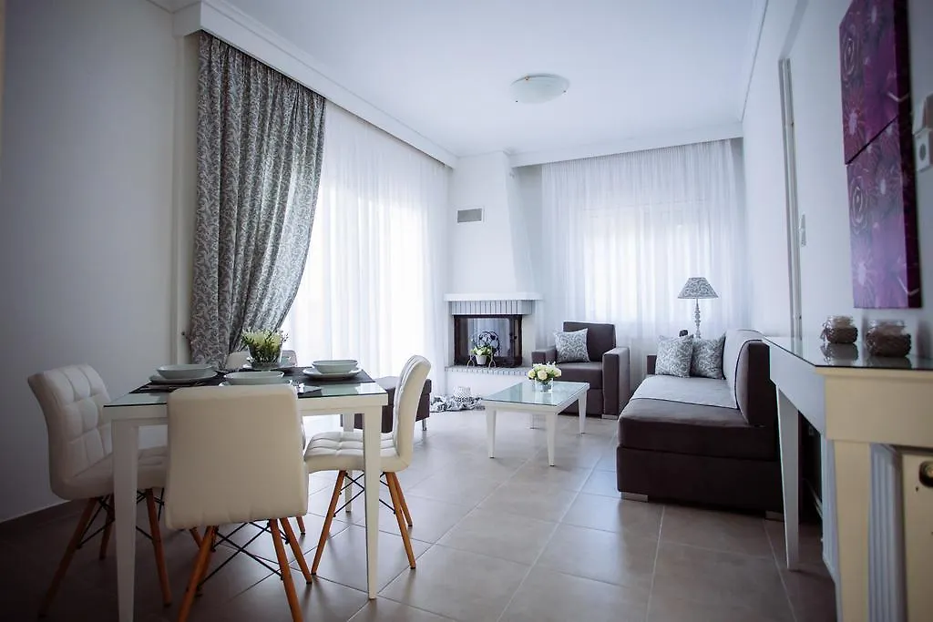 אגיה טריאדה Villa Kiza Apartments